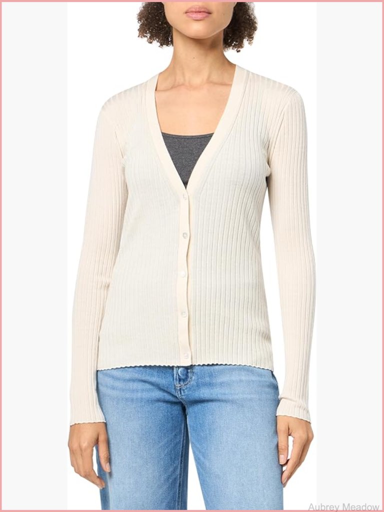 Wool V-Neck Cardigan Slim Fit Button Long Sleeve